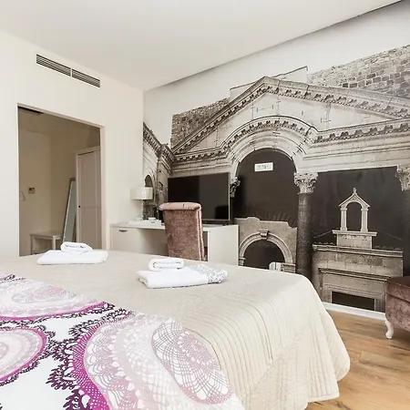 بيت ضيافة Spalatum Boutique